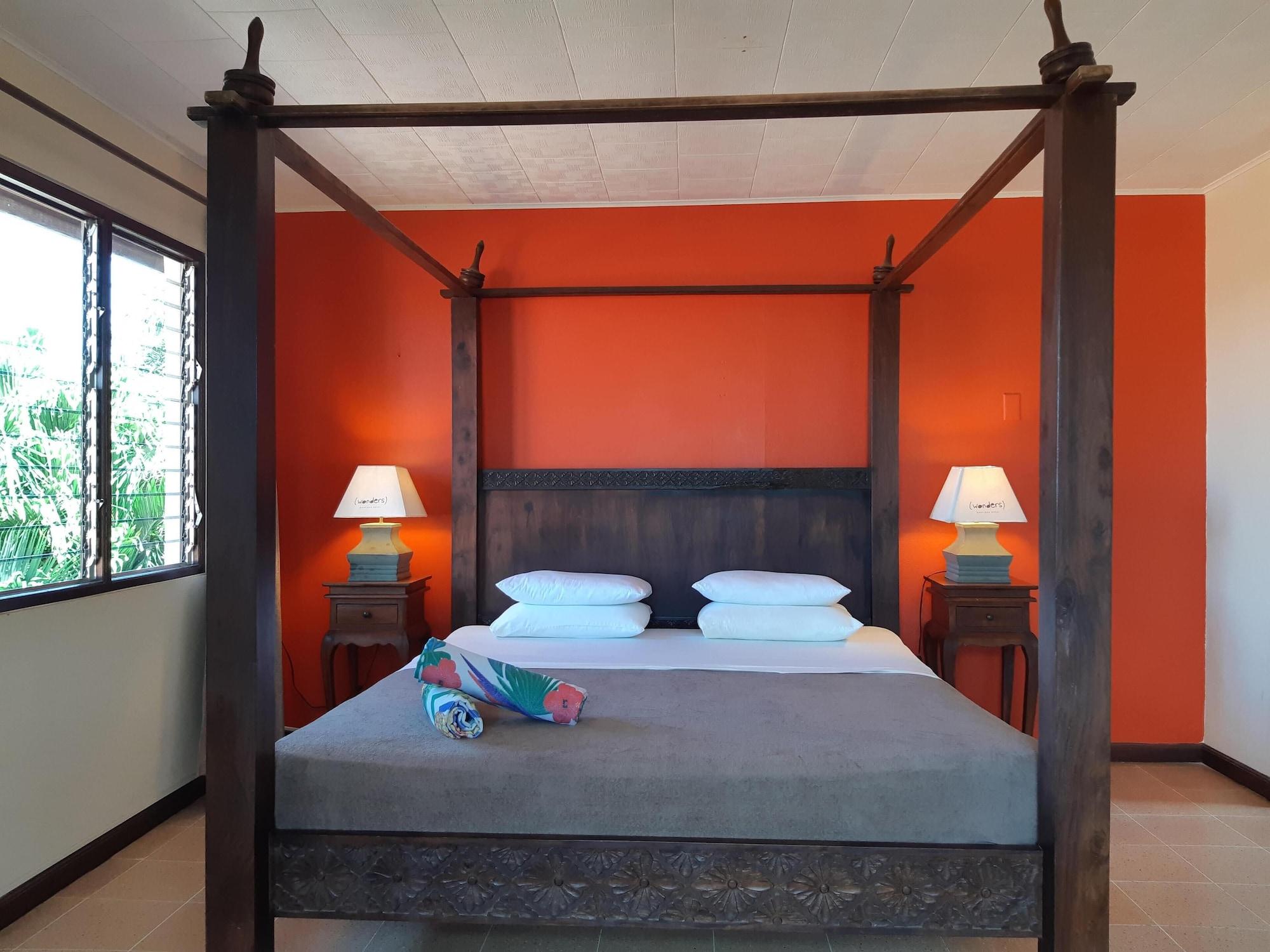 Wonders Boutique Hotel Oranjestad Luaran gambar