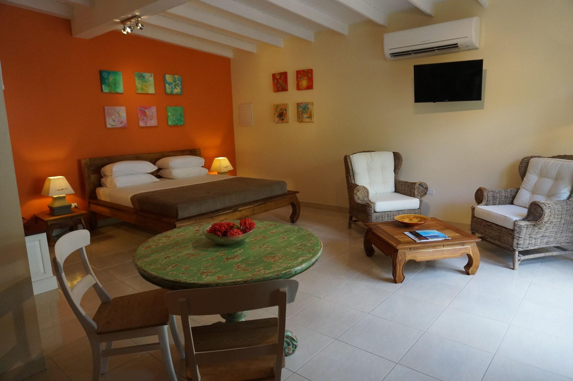 Wonders Boutique Hotel Oranjestad Luaran gambar